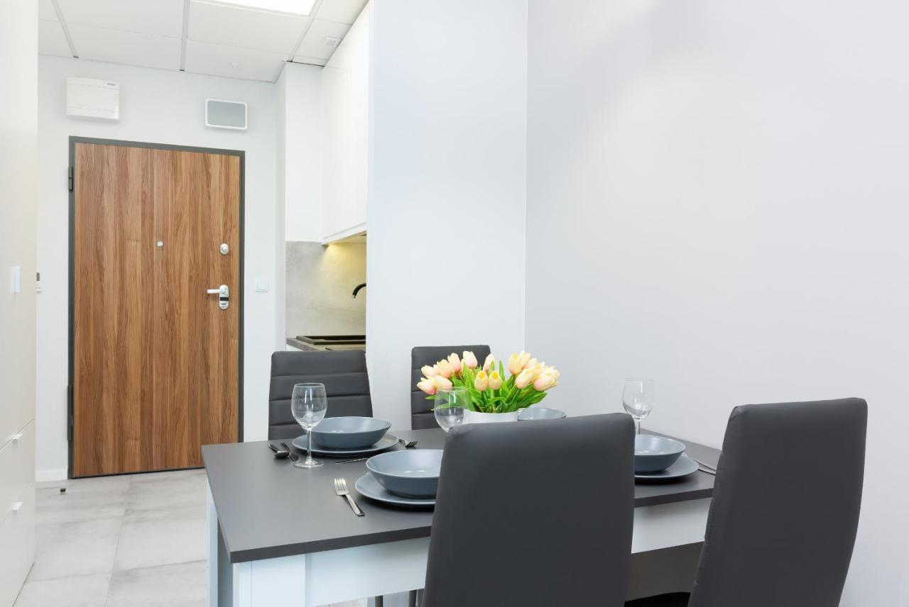 Apartments With Parking Warsaw Business Center By Noclegi Renters Dış mekan fotoğraf